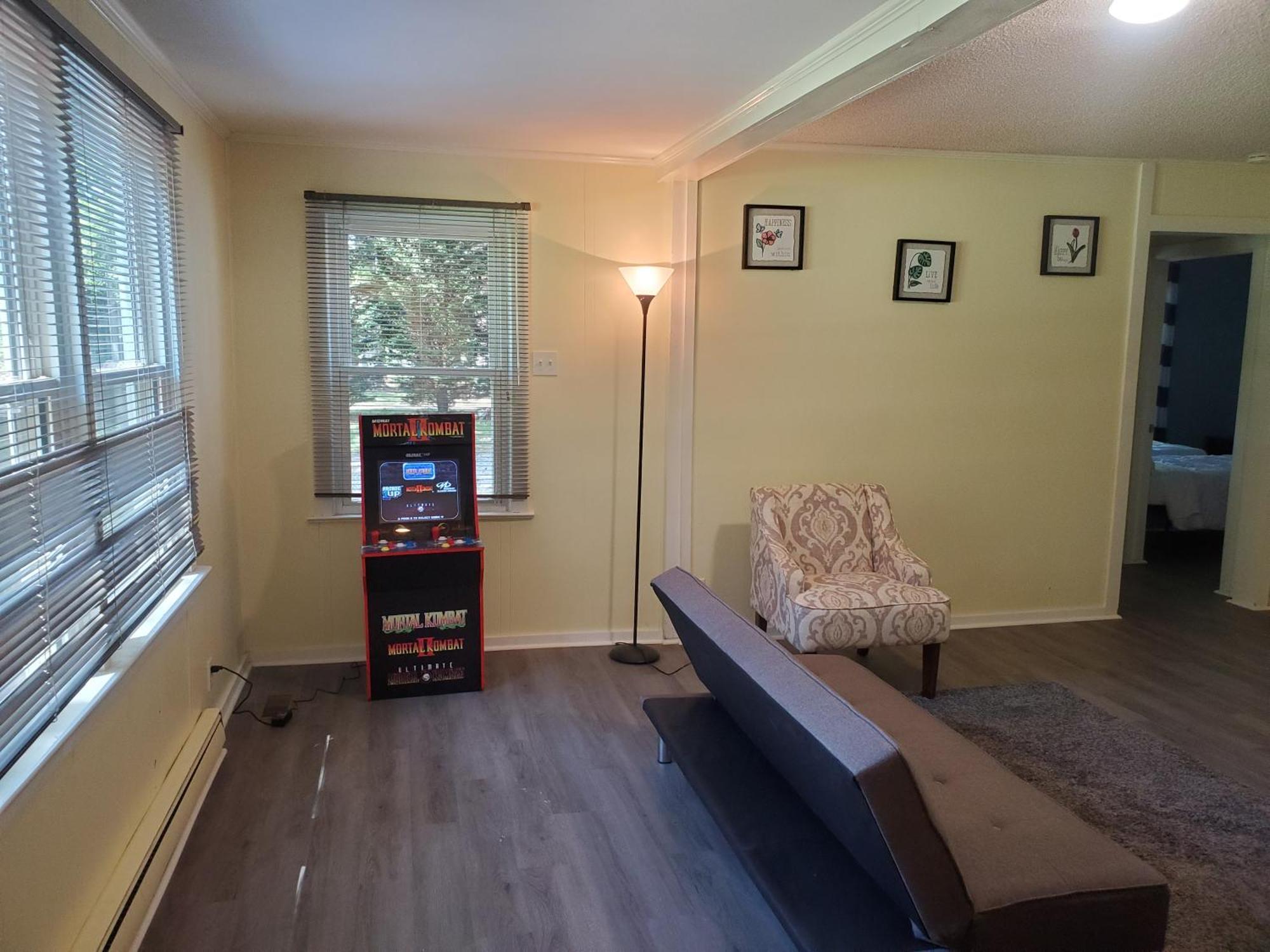 Private Single Level Standalone House Large Lot - 3 Bedrooms Charlotte Exterior photo